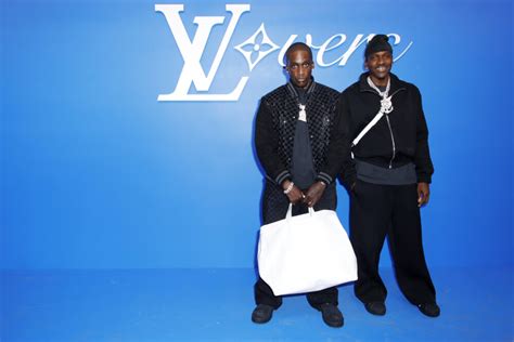 clipse louis vuitton show|New Clipse Song “Birds Don’t Sing” Debuts At Louis Vuitton .